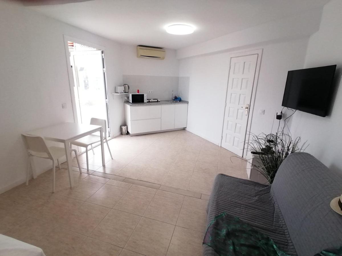 Small Studio, 50 M Front Of The Ocean & Free Wifi Playa Feñabe 外观 照片