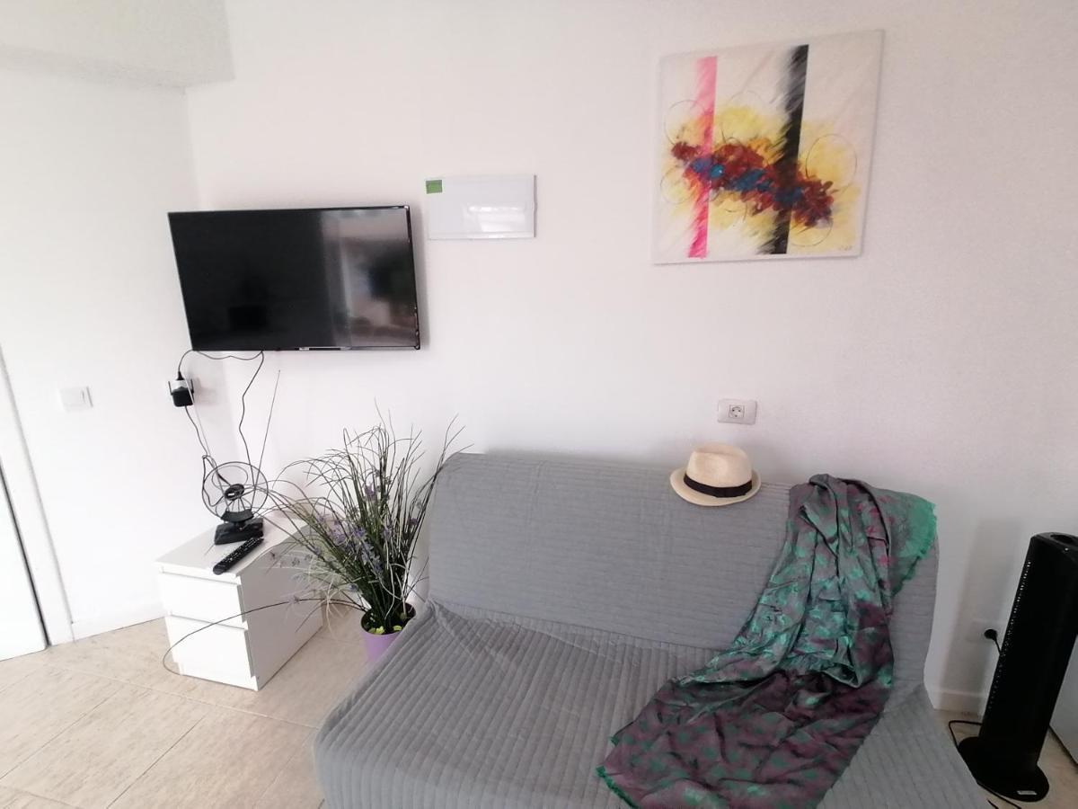 Small Studio, 50 M Front Of The Ocean & Free Wifi Playa Feñabe 外观 照片