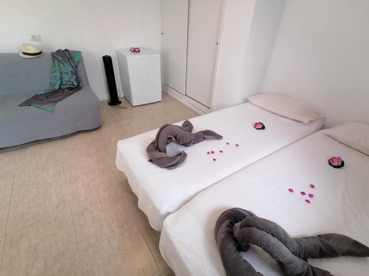 Small Studio, 50 M Front Of The Ocean & Free Wifi Playa Feñabe 外观 照片