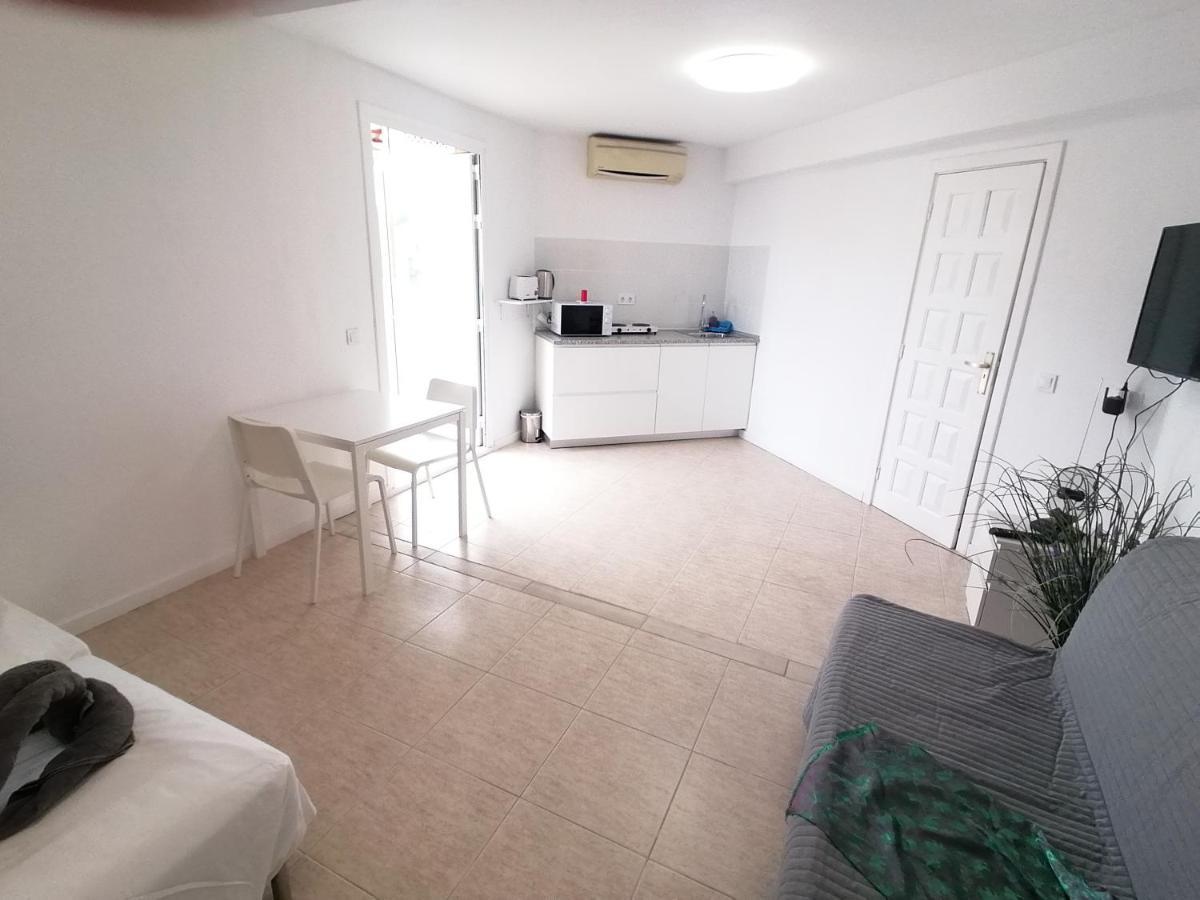 Small Studio, 50 M Front Of The Ocean & Free Wifi Playa Feñabe 外观 照片